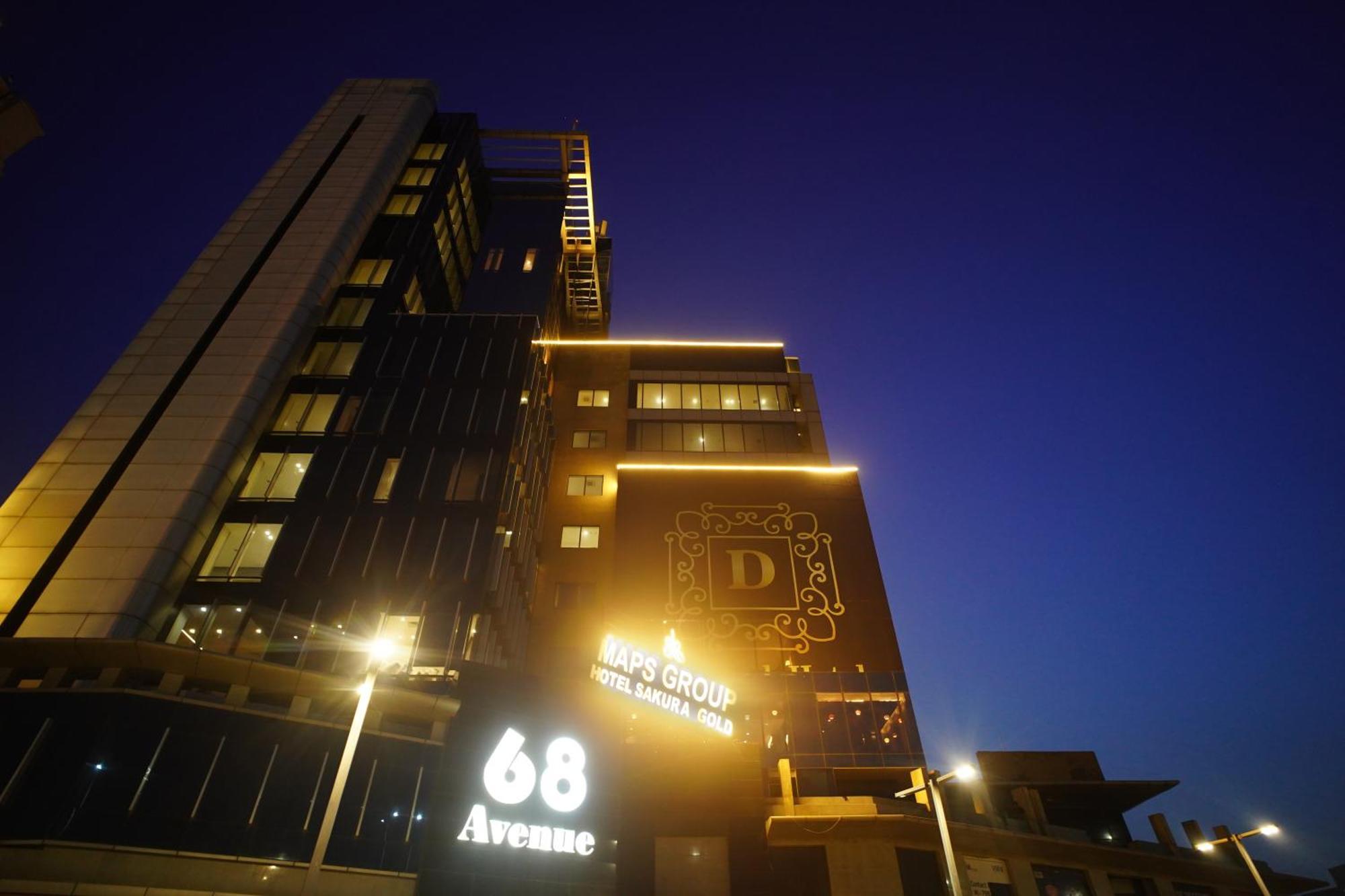 Hotel Sakura Gold Гургаон Экстерьер фото